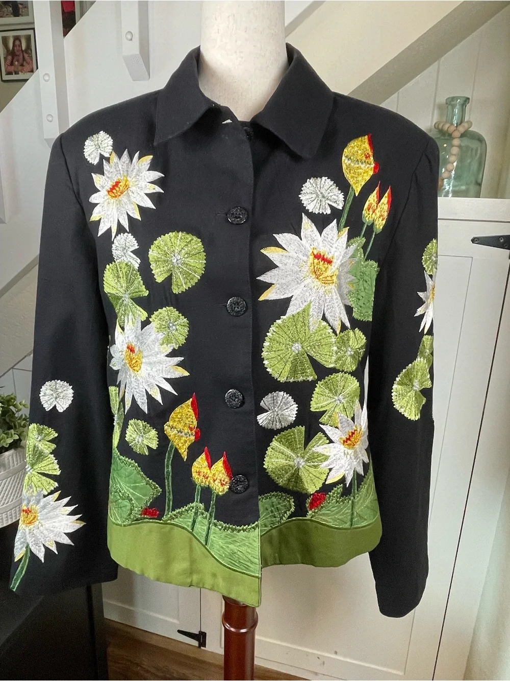 Vtg ANAGE Wearable Art Jacket Large Black Cotton Embroidered Water Lily Lotus